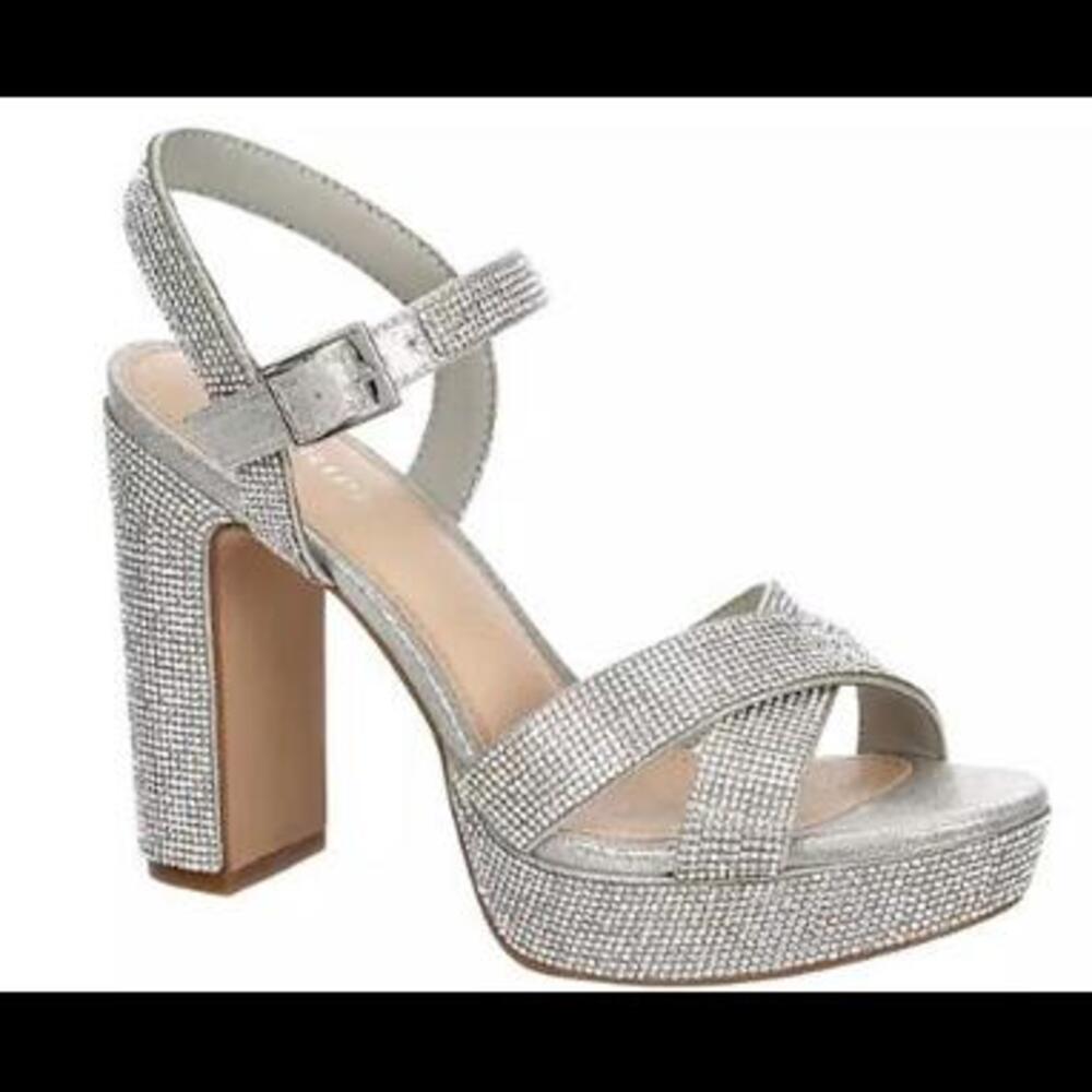 Metallic Platform Heel, Size 8 EUC (only tried on)